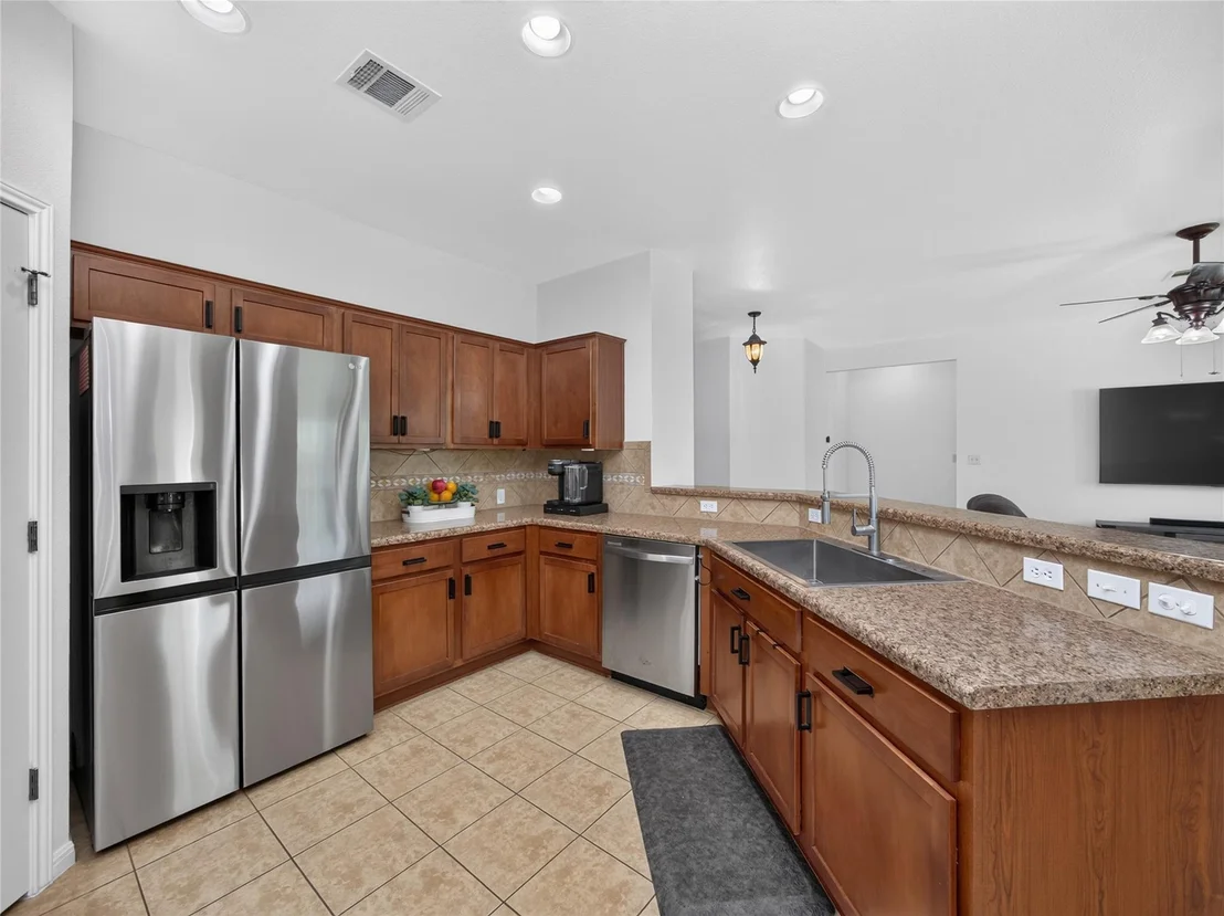 Photo of 7818 Squirrel Hollow DR