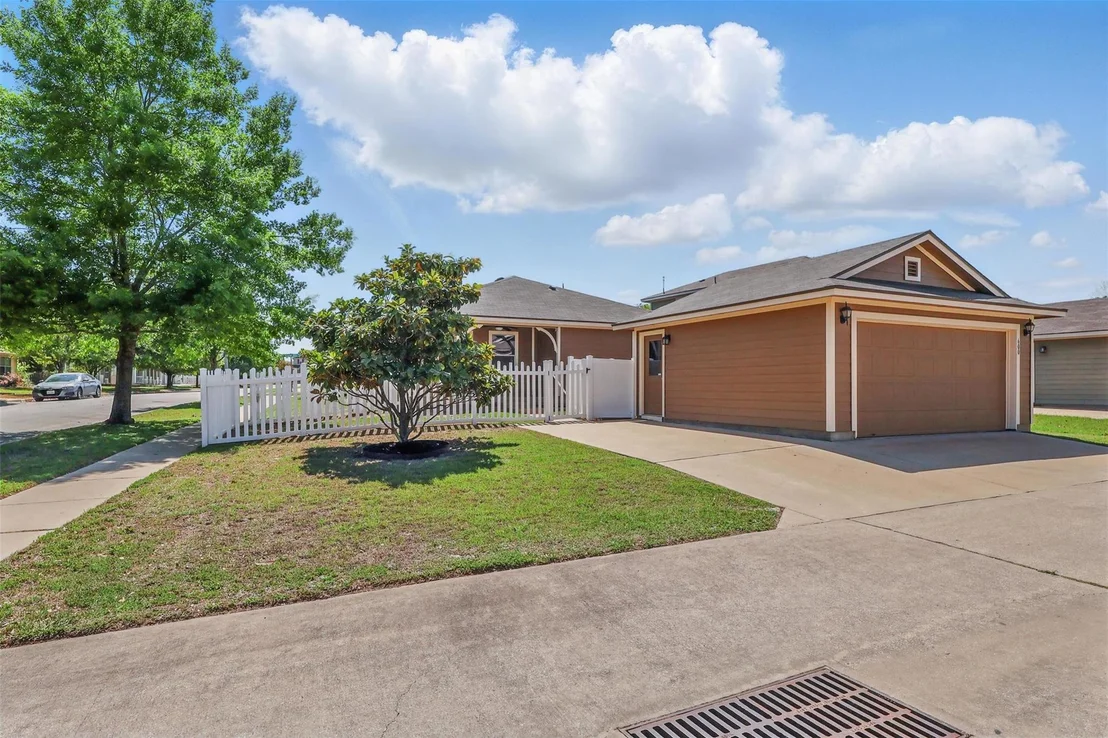 Photo of 600 Gabriel Mills DR