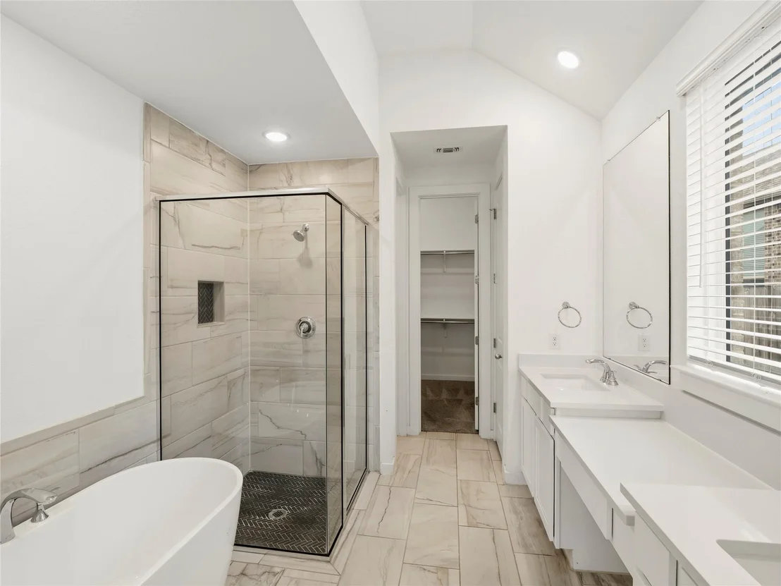 Photo of 606 Biscayne Bay BND