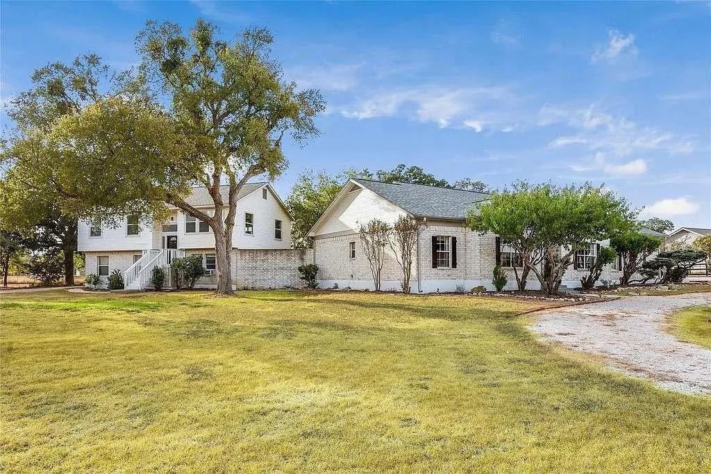 Photo of 107 Patricia RD
