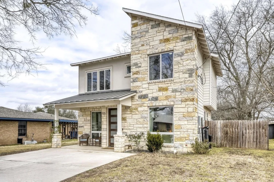 Photo of 125 Irene ST
