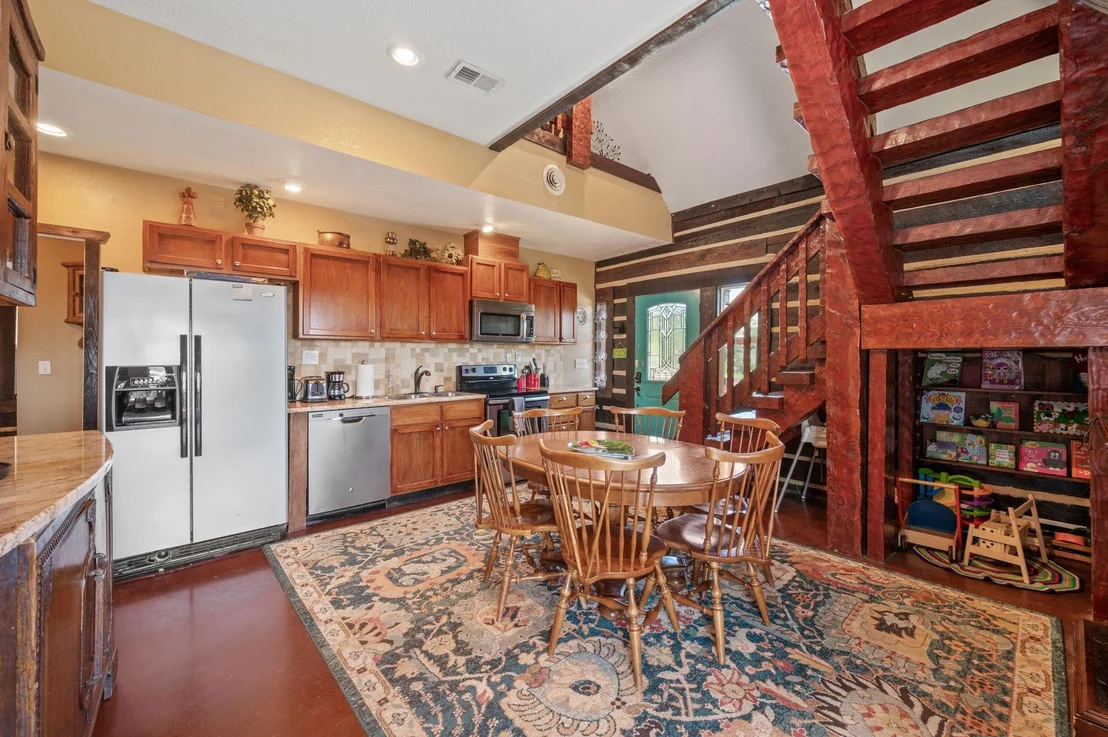 Photo of 28525 Paradise Manor DR