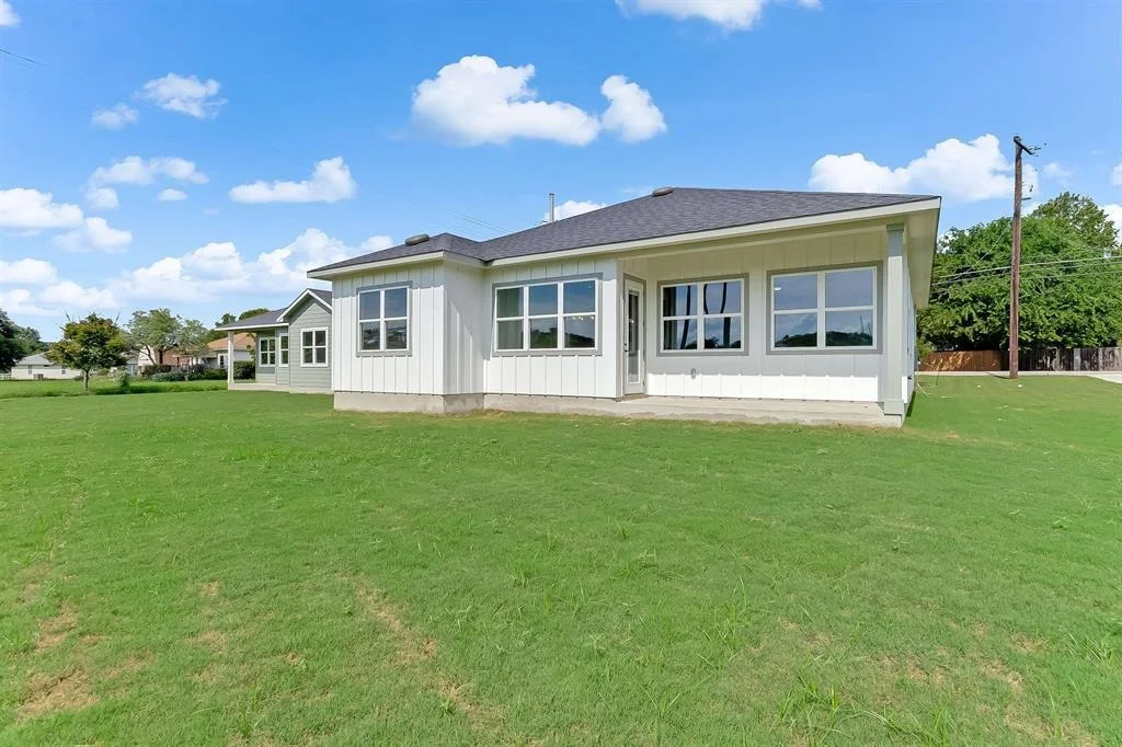 Photo of 1255 Pecan Valley DR