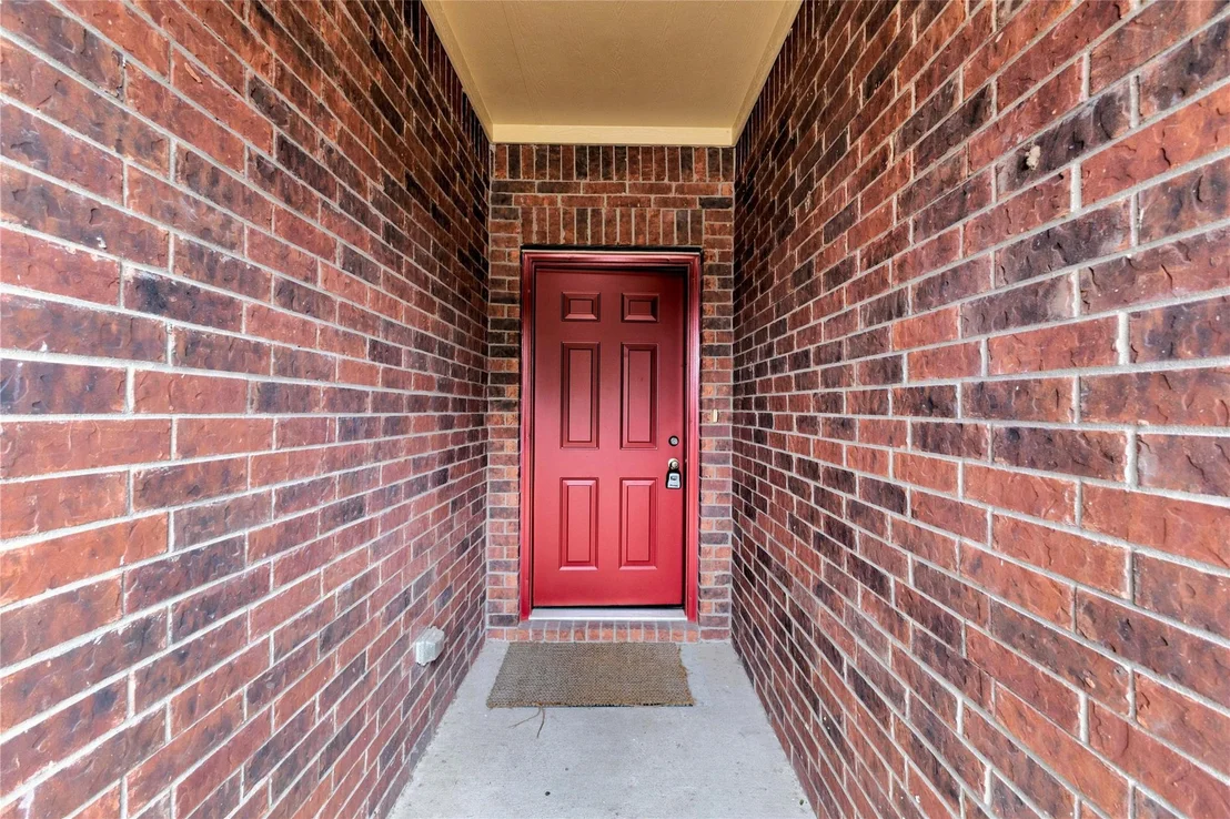 Photo of 824 Mahomet DR