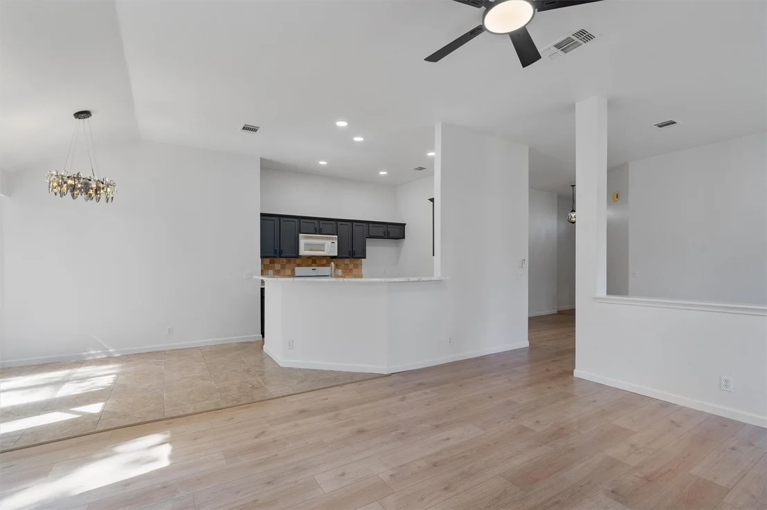 Photo of 101 Evergreen CIR