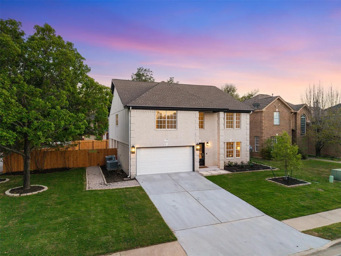 Photo of 2419 Willow WAY