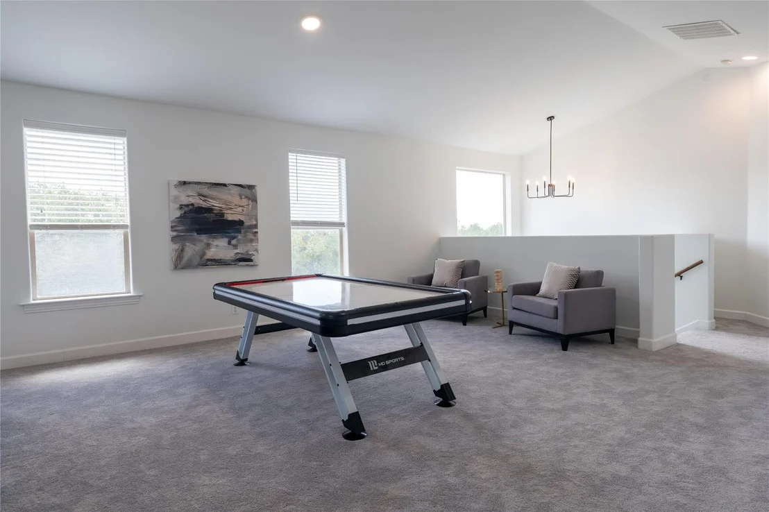 Photo of 724 Chama TRCE