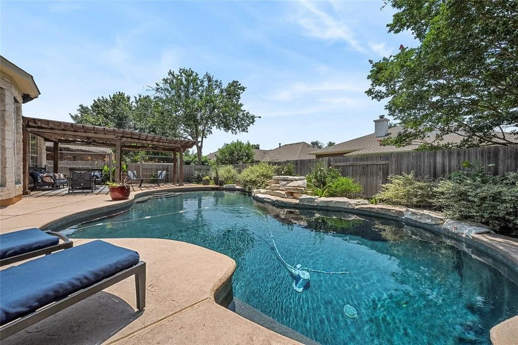 Photo of 14936 Thatcher DR
