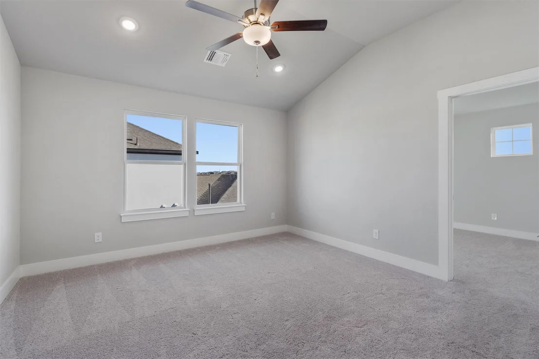 Photo of 19104 Moreland LN