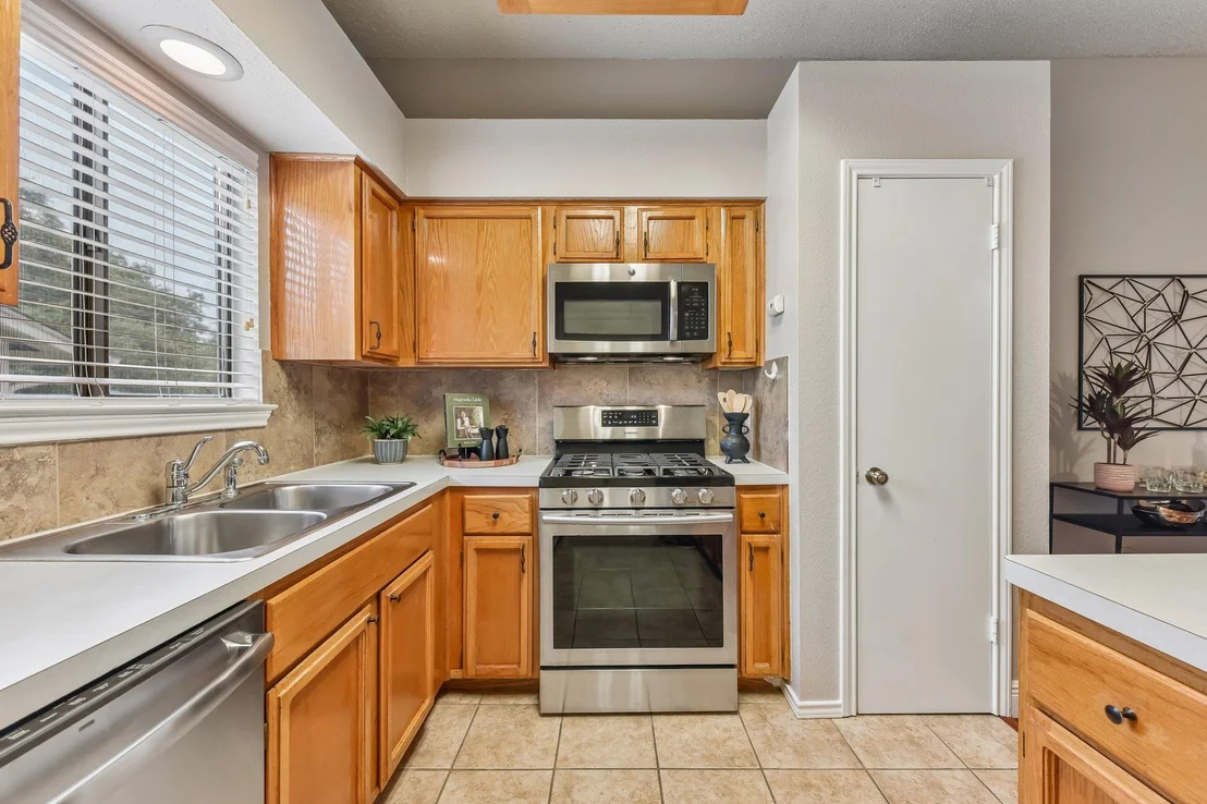 Photo of 3408 Larkspur WAY