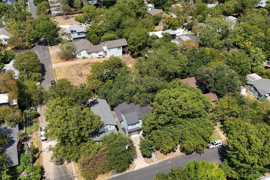 Photo of 1208 Kinney Ave