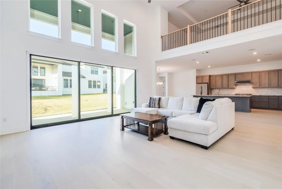 Photo of 2217 Sondrio BND