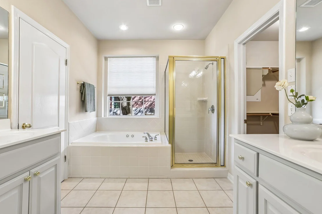 Photo of 15008 Thatcher DR