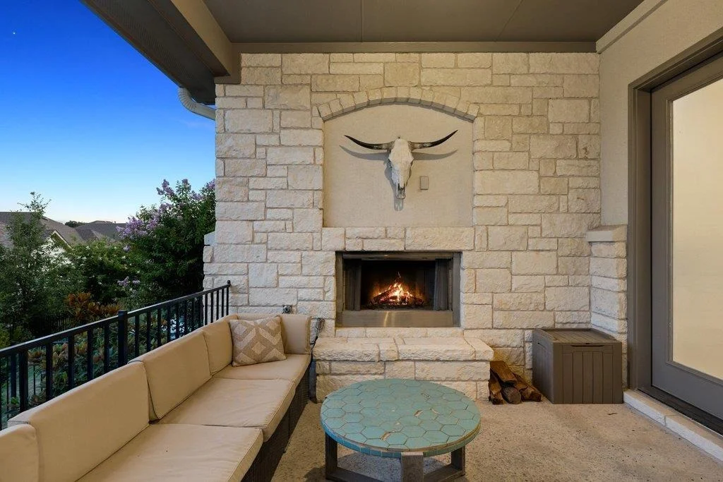 Photo of 413 Sitlington LN