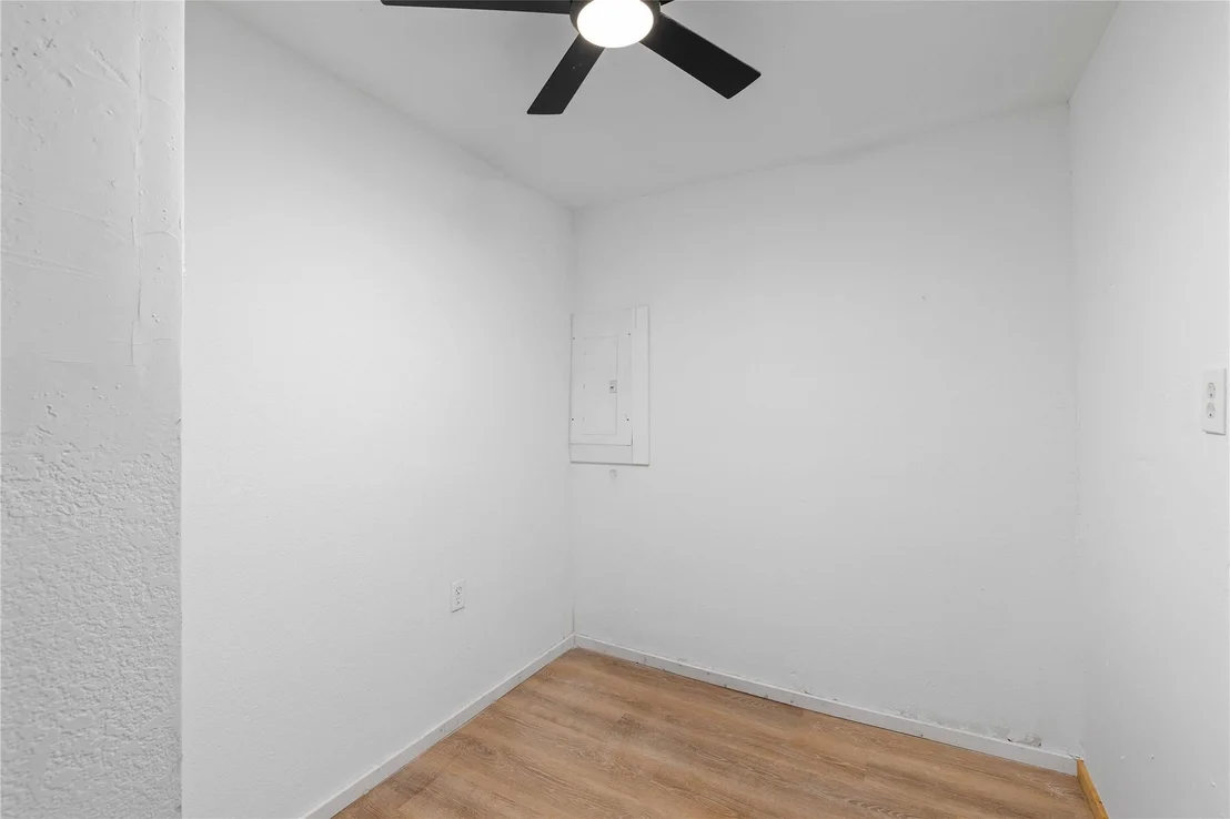 Photo of 6916 Clover Leaf DR