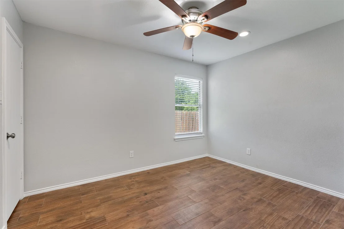 Photo of 620 Lavaca LOOP