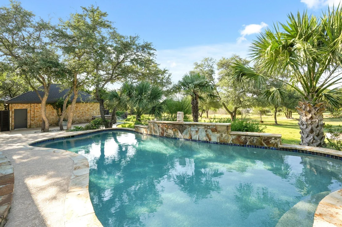 Photo of 106 Cactus Bend CV
