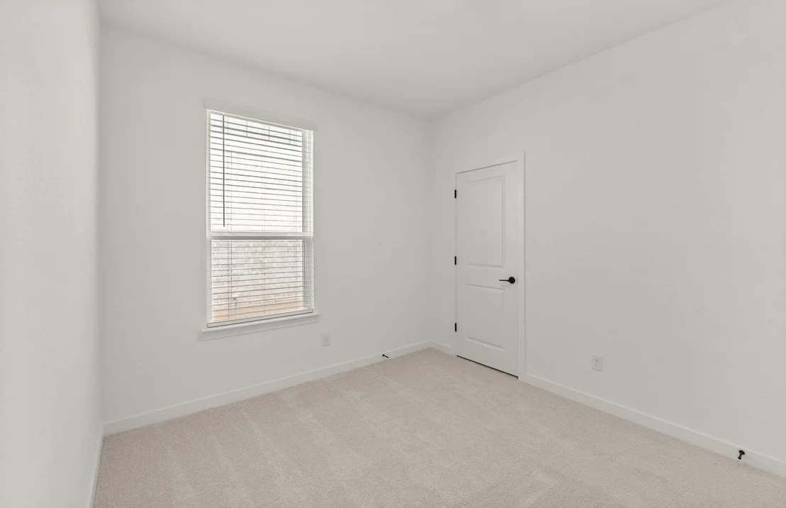 Photo of 596 Rubber Tree WAY