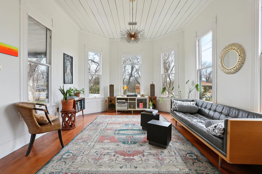 Photo of 109 Taylor RD