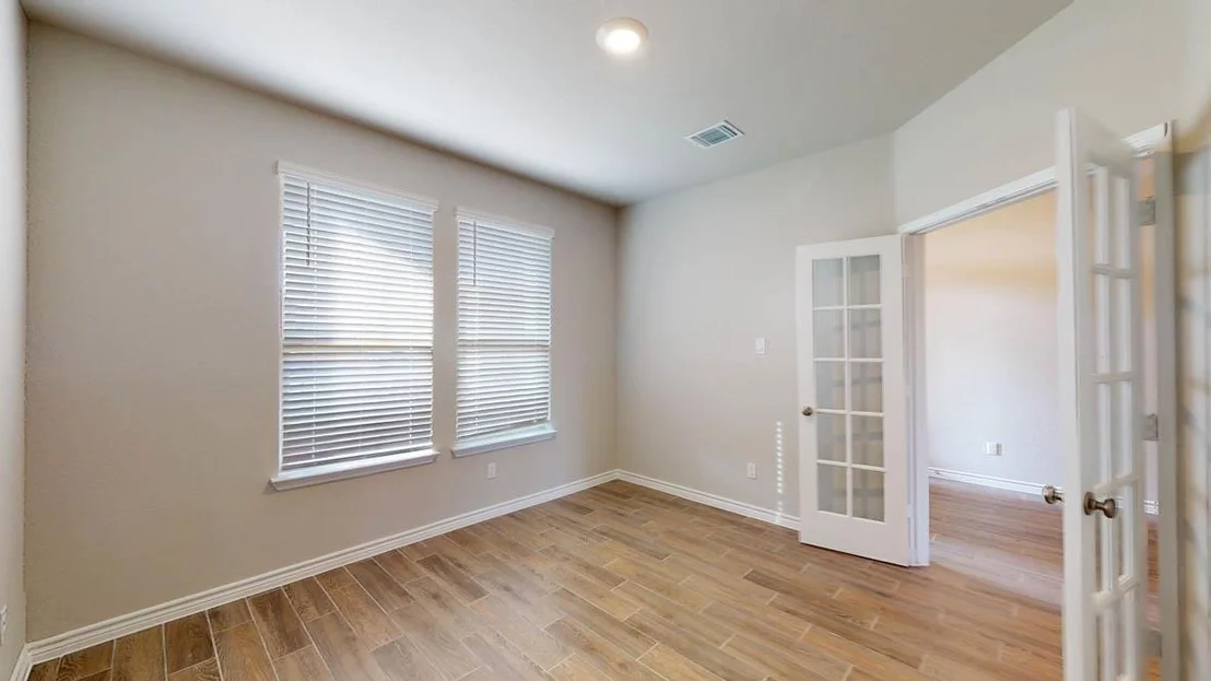 Photo of 1907 Emery Ave