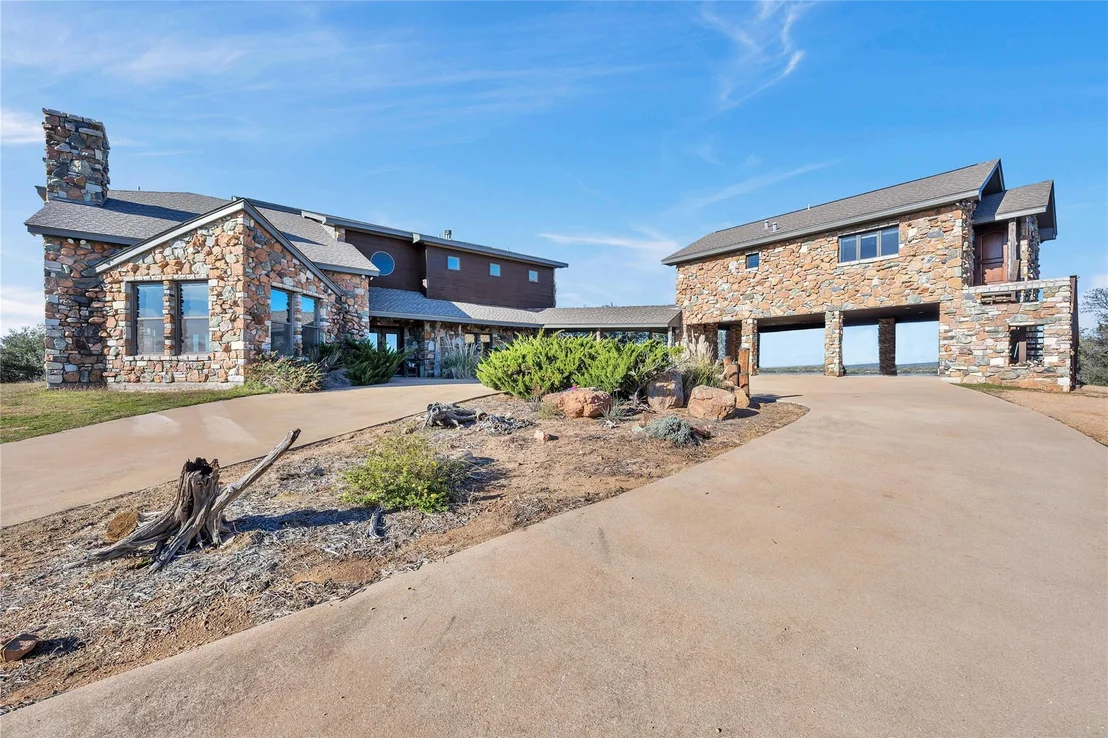 Photo of 311 Granite CIR
