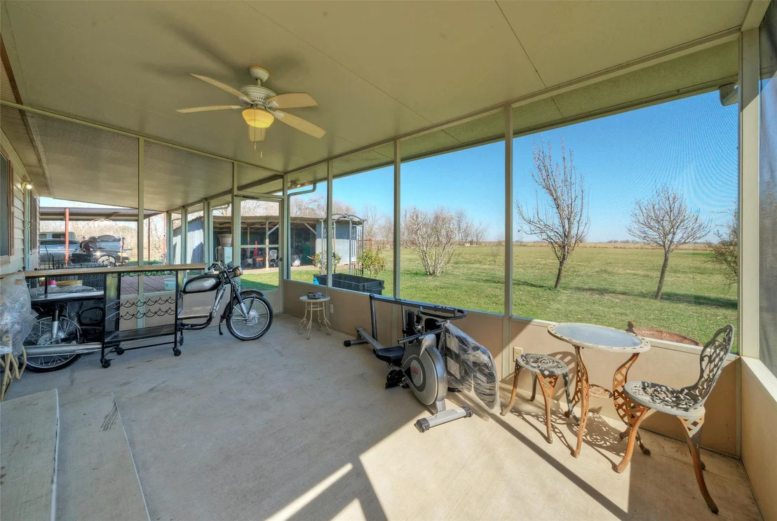 Photo of 901 County Road 134 RD
