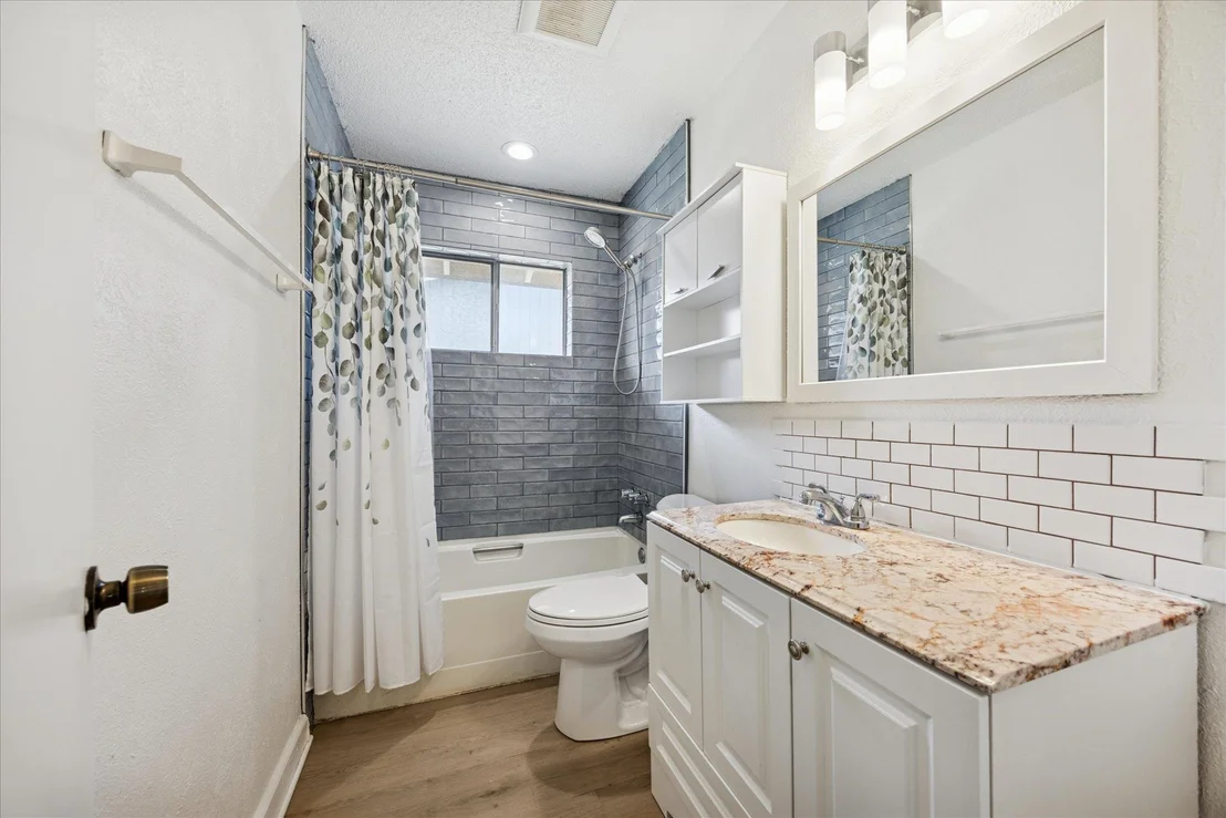 Photo of 10512 Walnut Bend DR