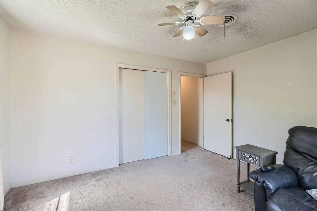 Photo of 2003 Mimosa DR