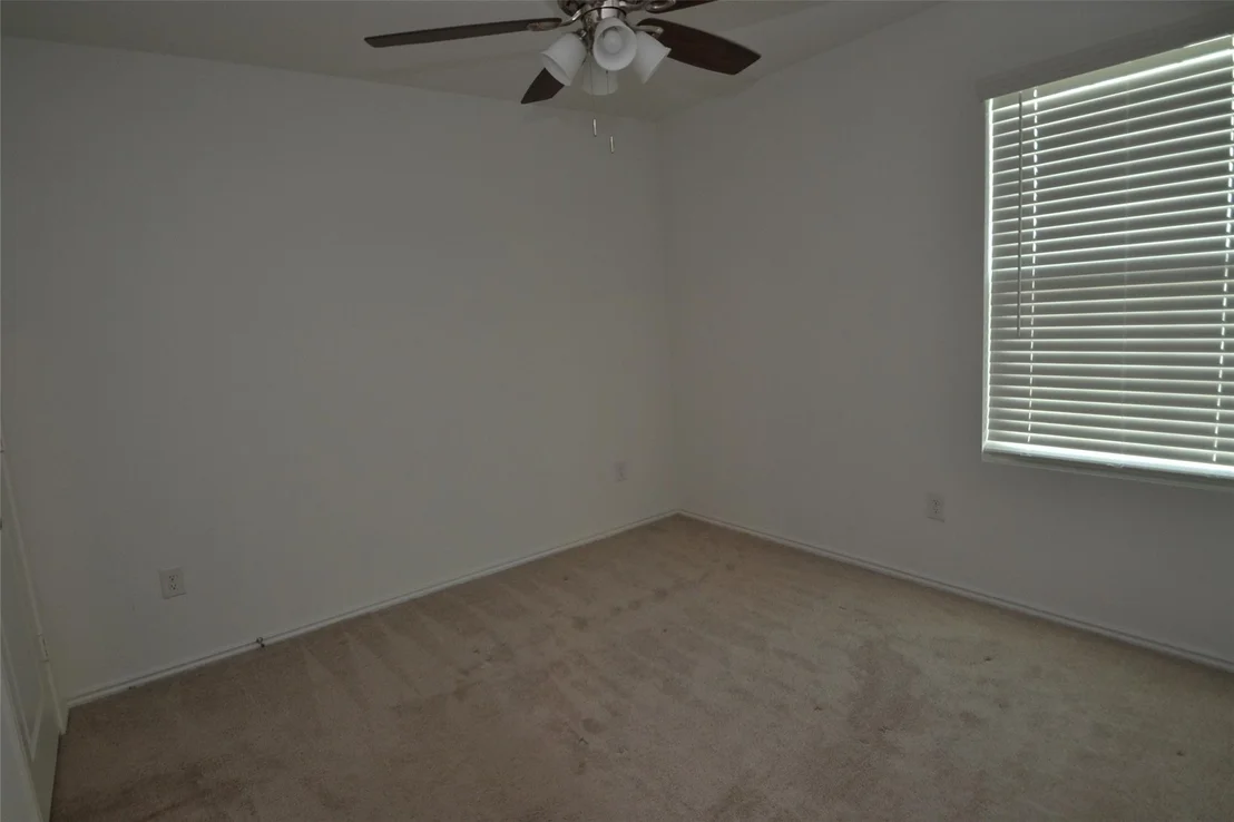 Photo of 600 Clear Sky DR