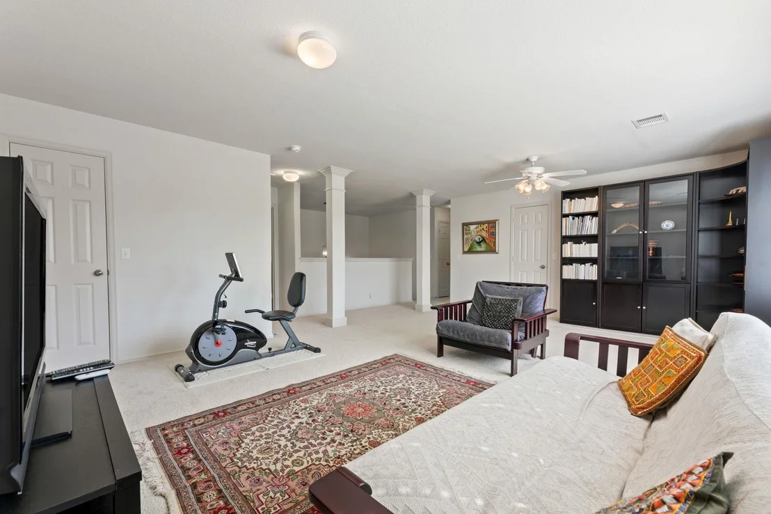 Photo of 172 Chaparro DR