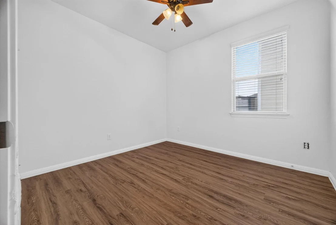 Photo of 430 Twisted Oaks LN