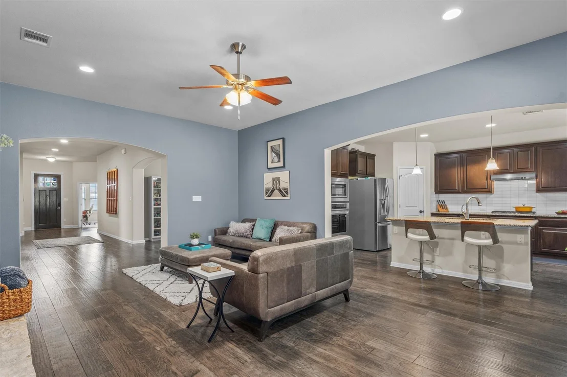 Photo of 2520 Weeping Beech LN