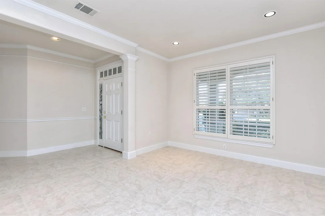 Photo of 103 Blanco CV