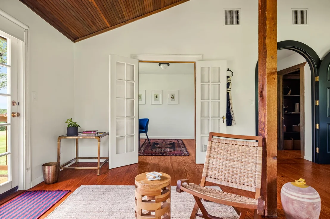 Photo of 317 Walnut Creek RD