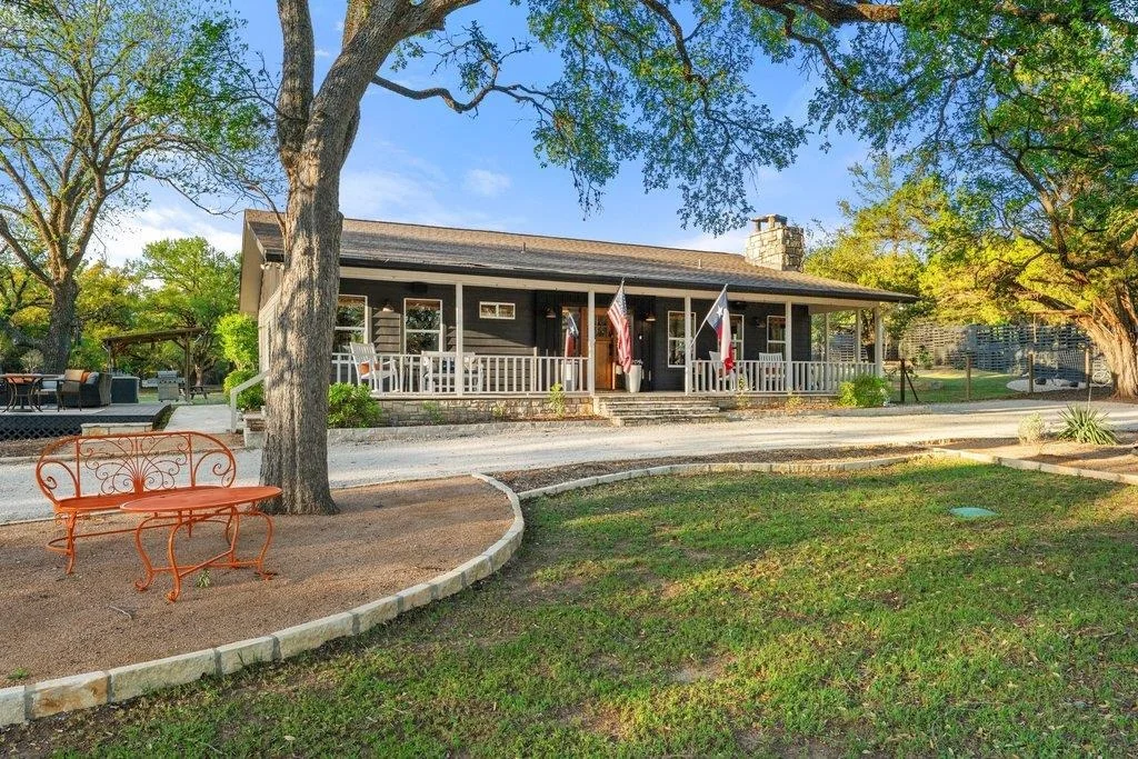 Photo of 2800 River RD