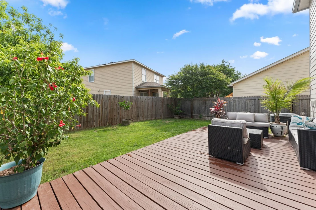 Photo of 6812 Walkup LN