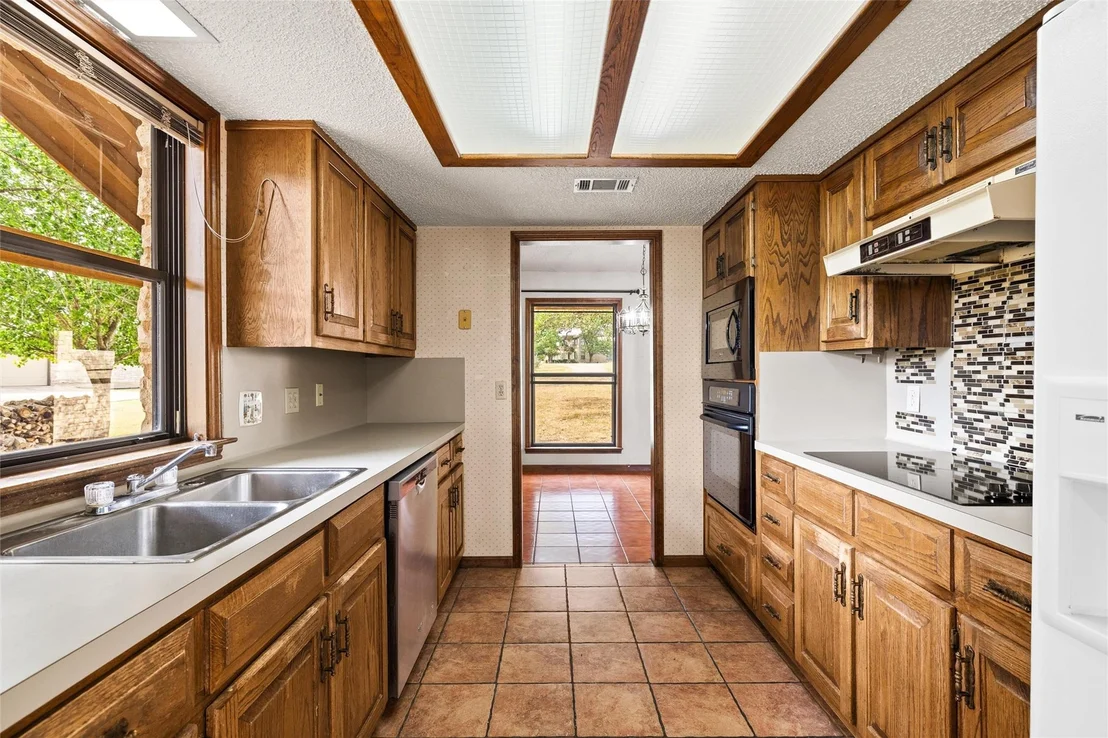 Photo of 708 Post Oak DR