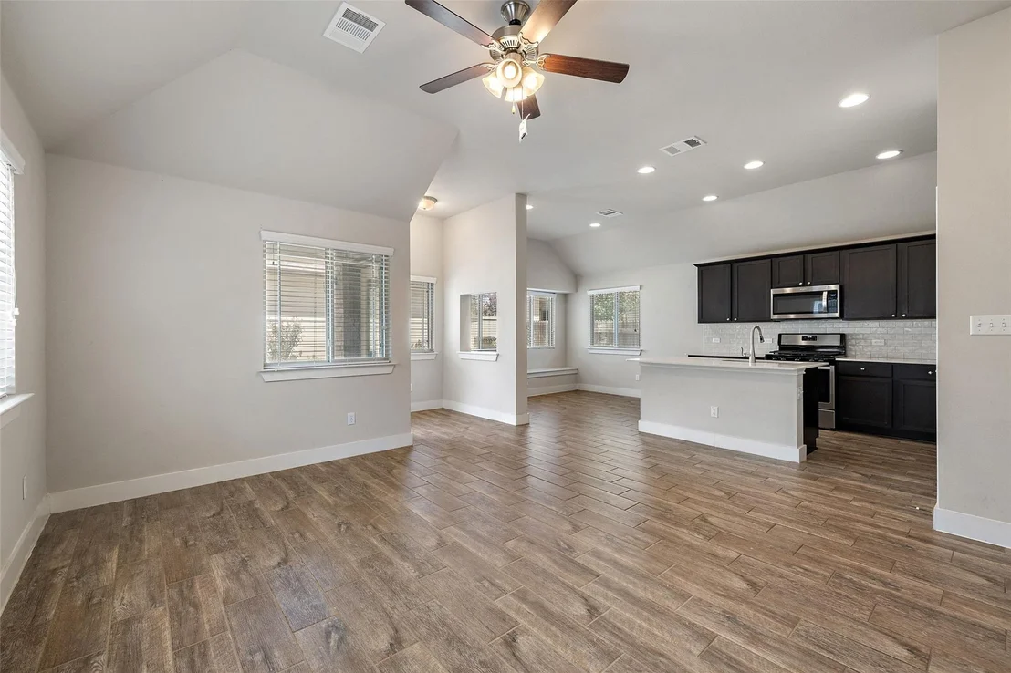 Photo of 118 Trailstone DR