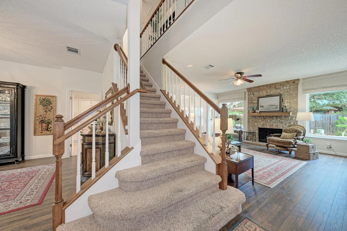 Photo of 404 Cripple Creek RD