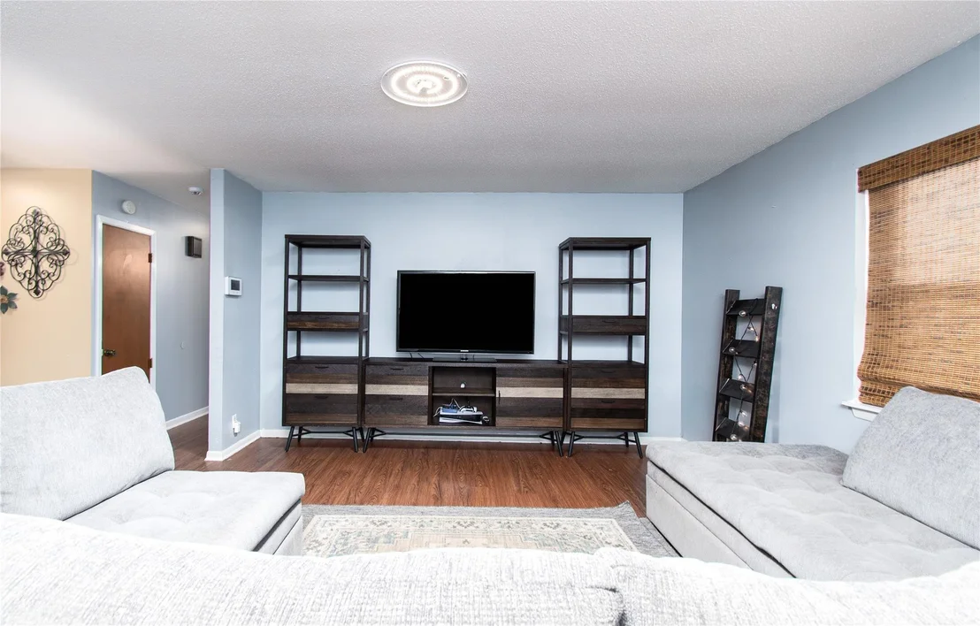 Photo of 531 Santa Rosa RD