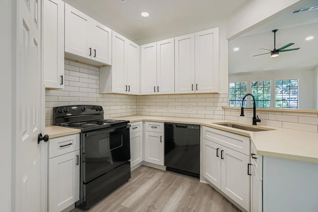 Photo of 5813 Abilene TRL