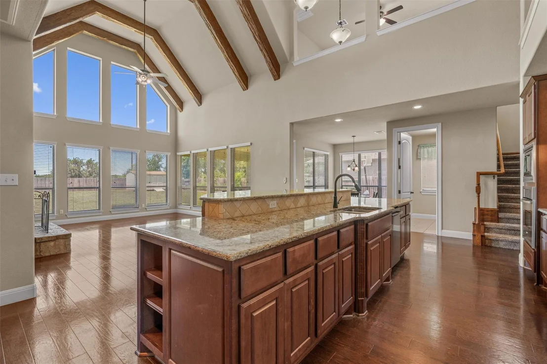 Photo of 2817 Bear Springs TRL