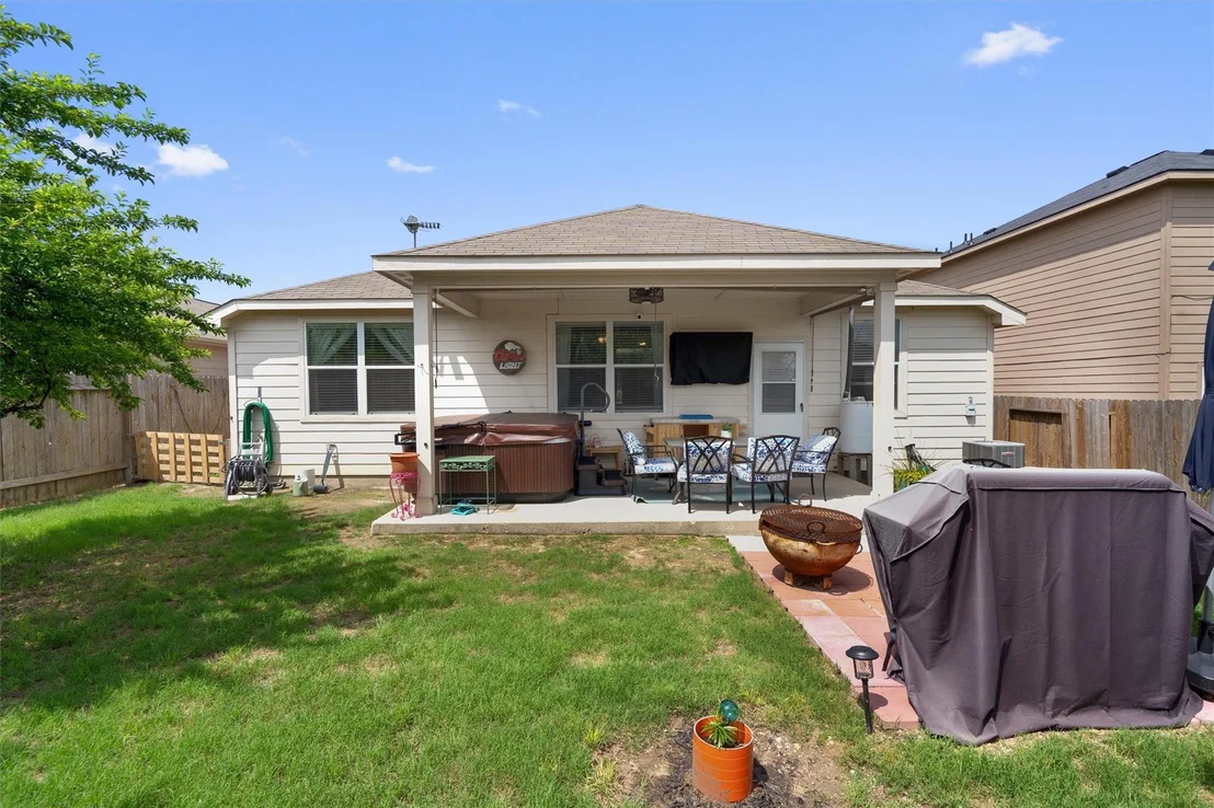 Photo of 104 Major Lee LN