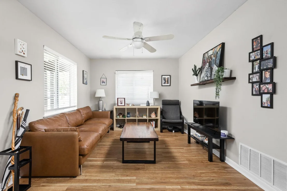 Photo of 1807 Madison Ave