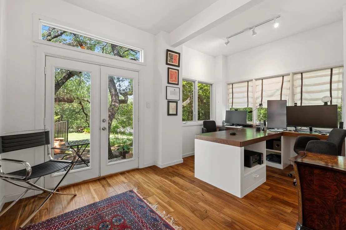 Photo of 102 Crescent BLF