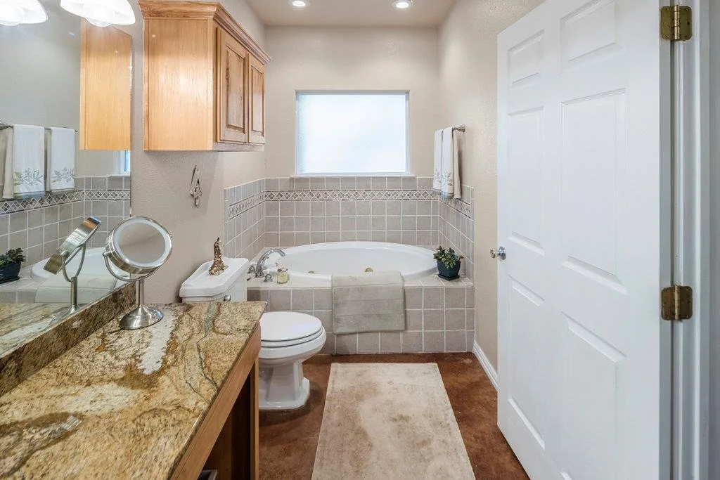 Photo of 1209 Shady Oaks