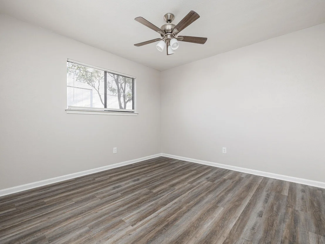 Photo of 1816 Provident LN