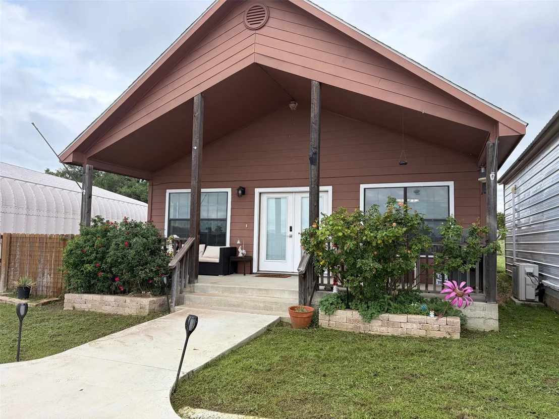 Photo of 397 Private Road 3072