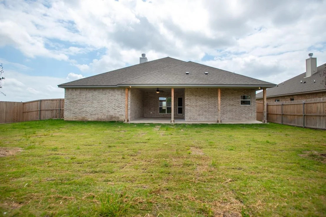 Photo of 1014 Winchester DR