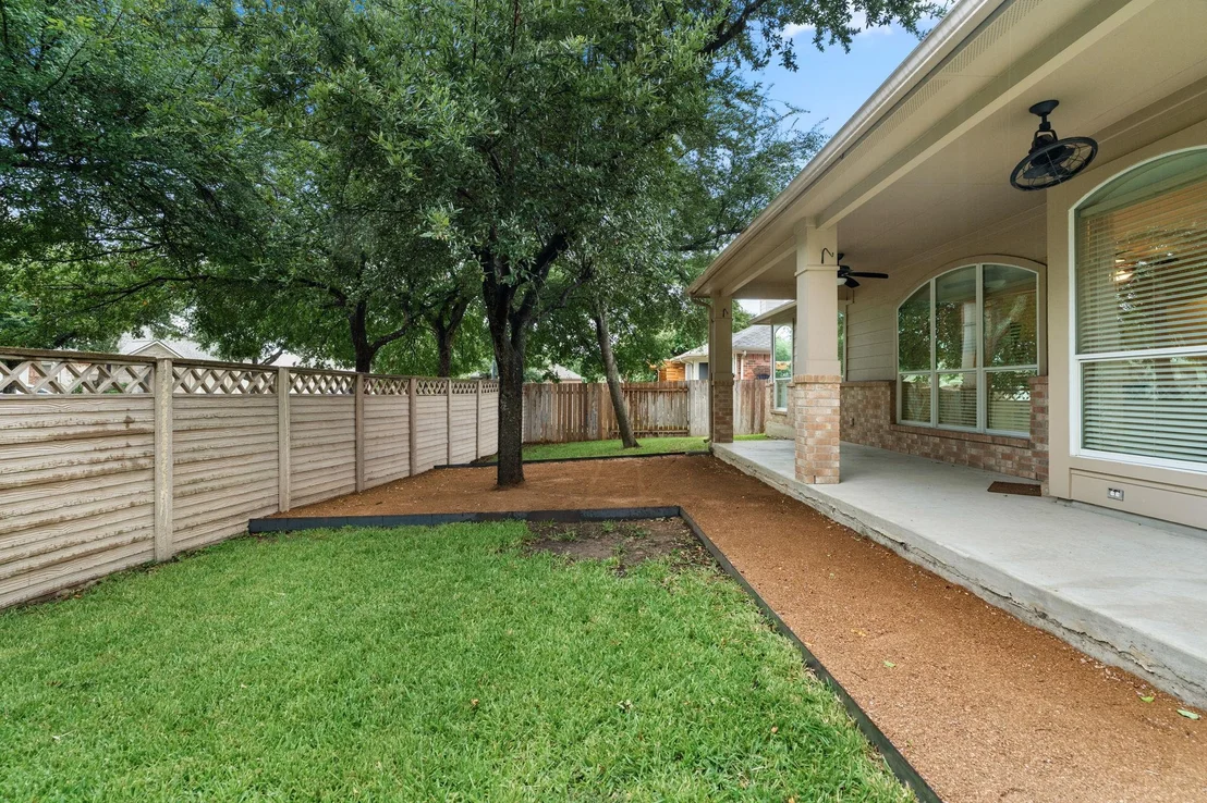 Photo of 4203 Flat Stone CT
